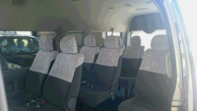 ジャンボタクシー