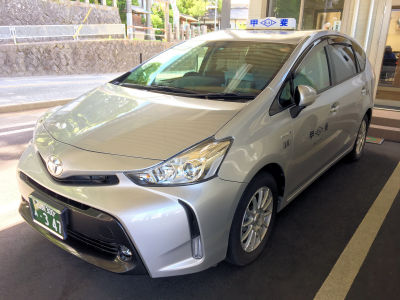 プリウス アルファ