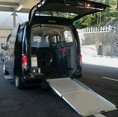 日産バネットユニバーサルデザイン