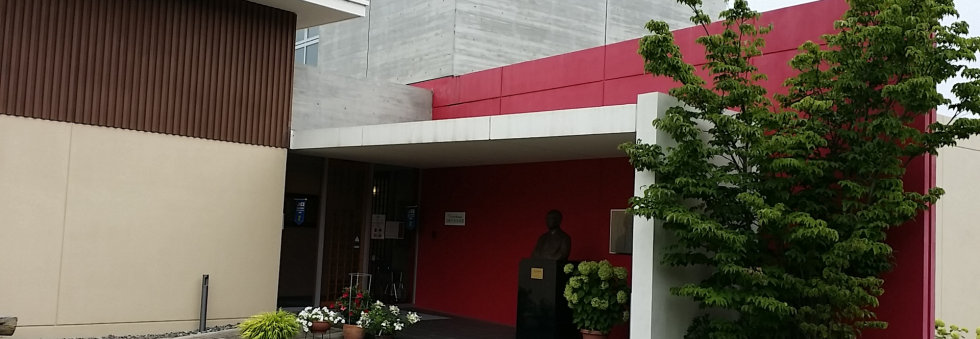 韮崎大村美術館